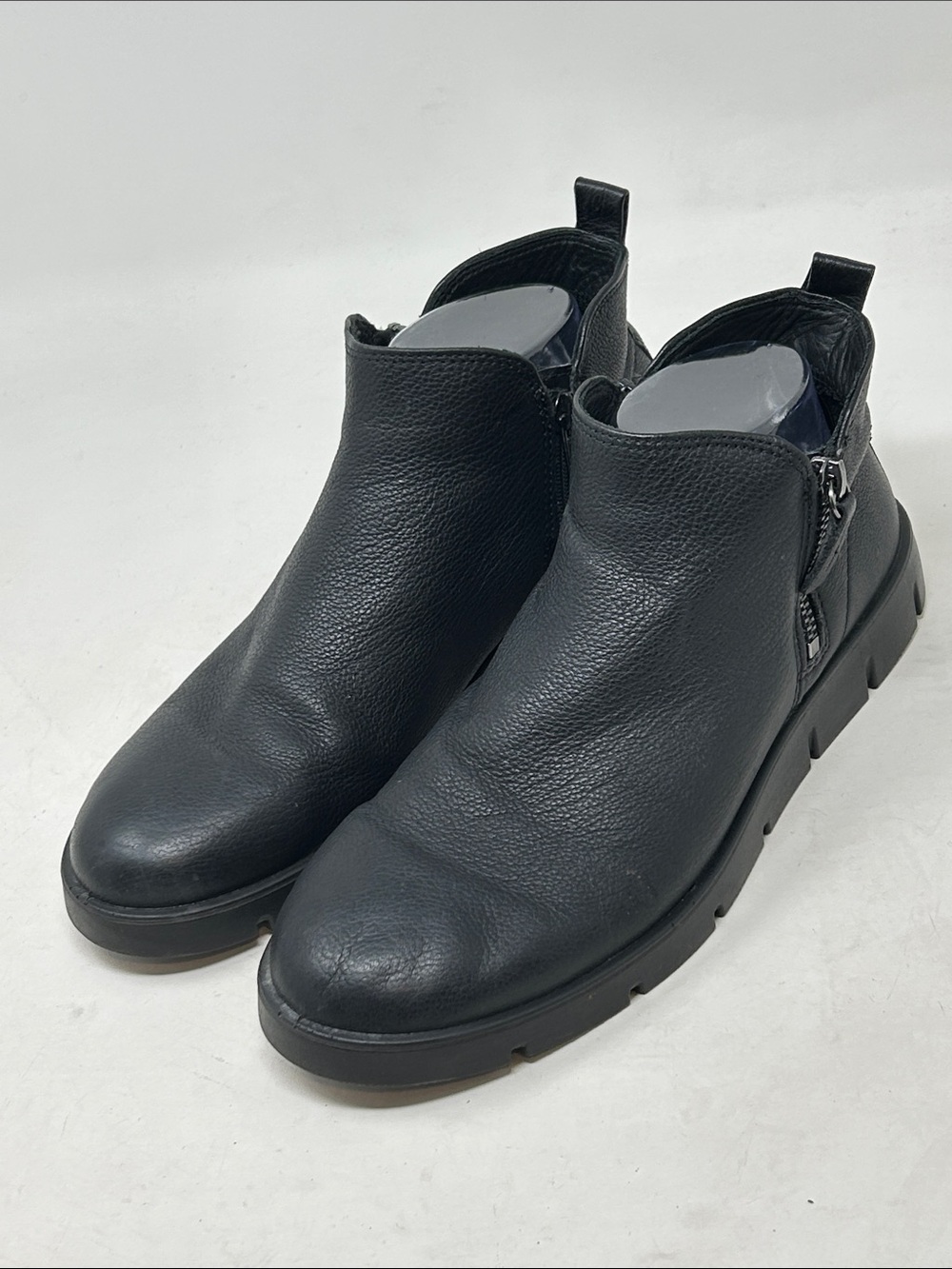 ECCO Bella Wedge Ankle Boots Womens Size 40 US 9 Black Leather Zip Up